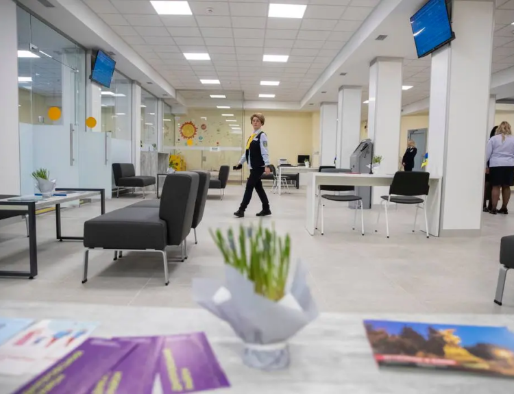 Майбутнє державних послуг: як штучний інтелект змінить роботу ЦНАПів